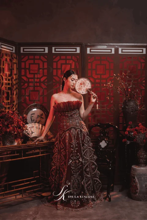 Inspirasi cheongsam merah untuk sangjit