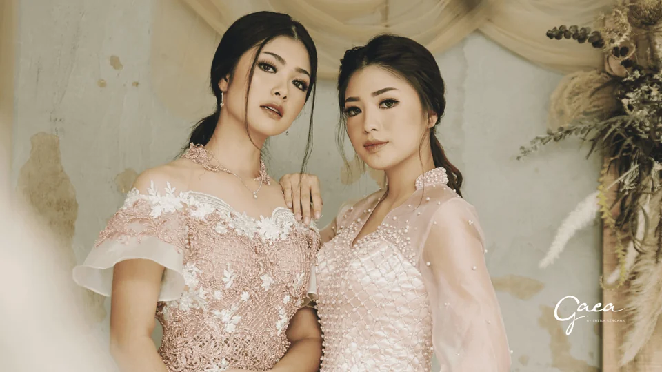 Alternatif kebaya untuk acara formal